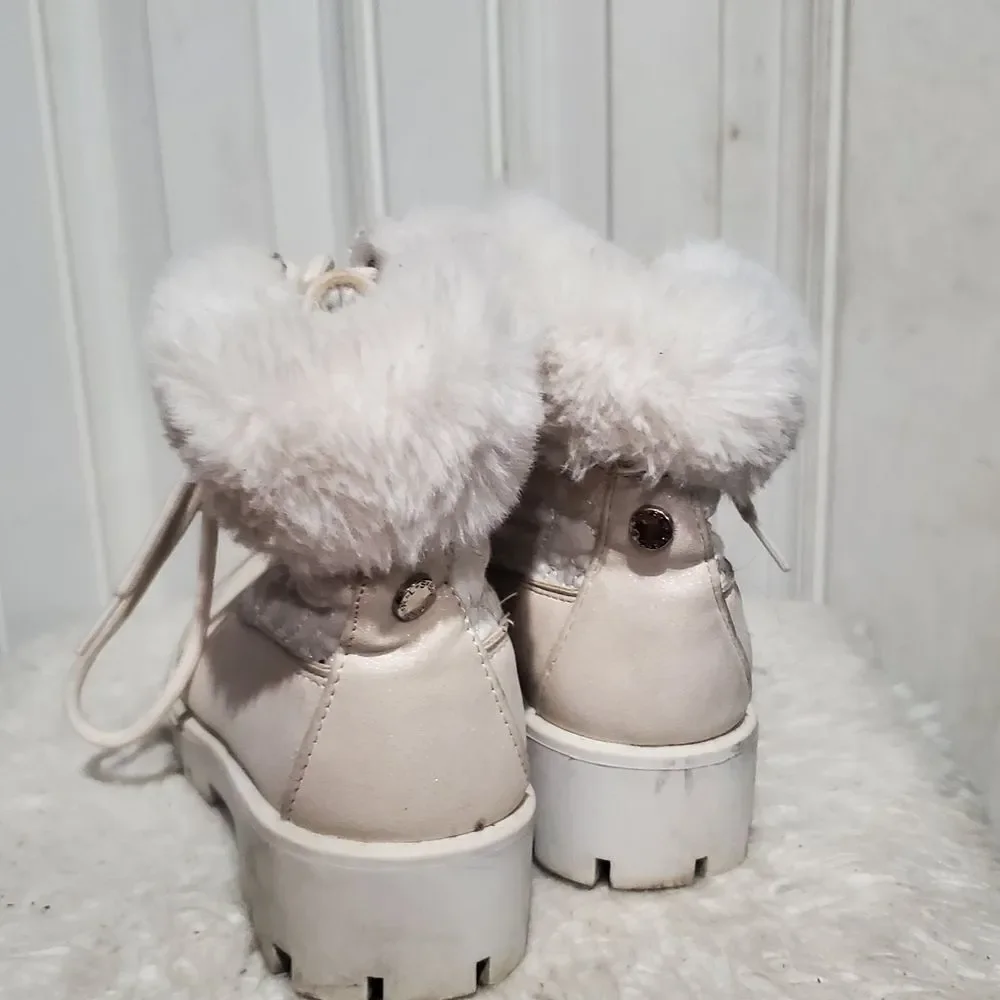 Girls BCBG Boots Cream Fur-Lined Kids Boots